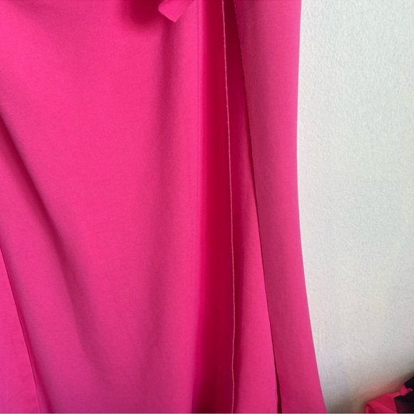 ELLIATT Across Gown - Picture 7 of 8